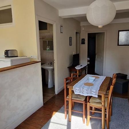 Appartement Dans Maison De Ville - 4 Personnes Oloron-Sainte-Marie Eksteriør billede
